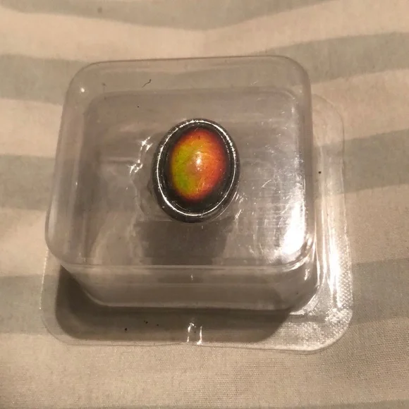 Mood ring - Picture 3 of 5